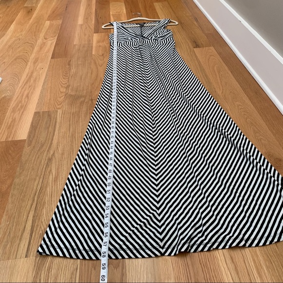 Chelsea & Theodore Maxi Dress - Picture 2 of 7